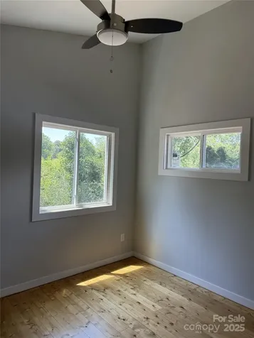 1 Freeport Lane Asheville NC 28806