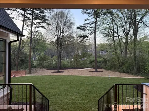1209 Meadowood Lane Charlotte NC 28211