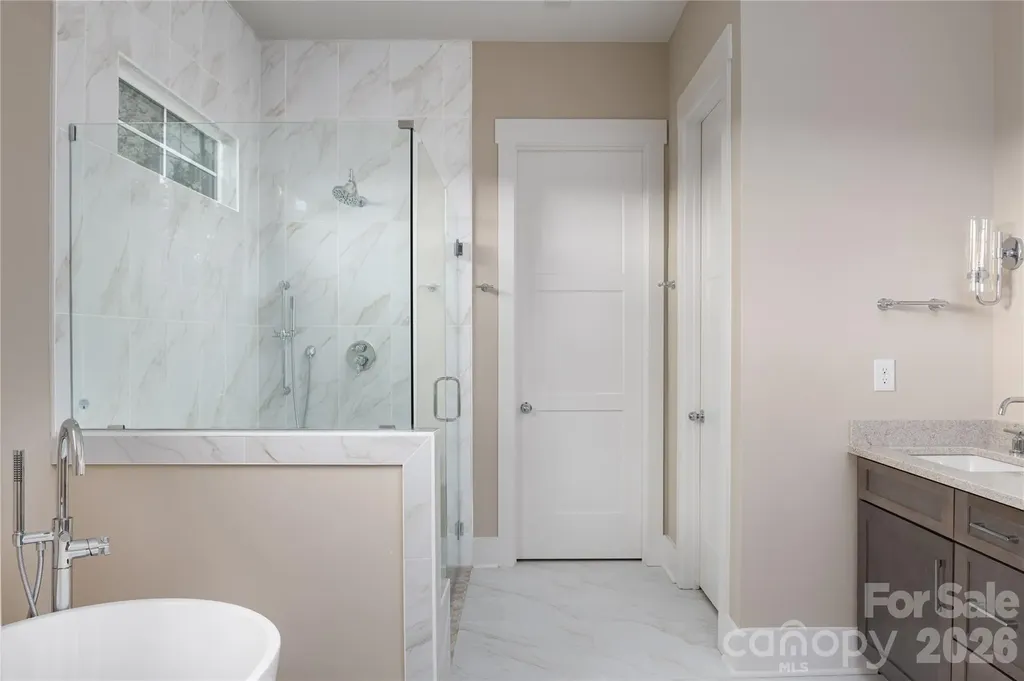 4488 Mirror Lake Drive Catawba NC 28609