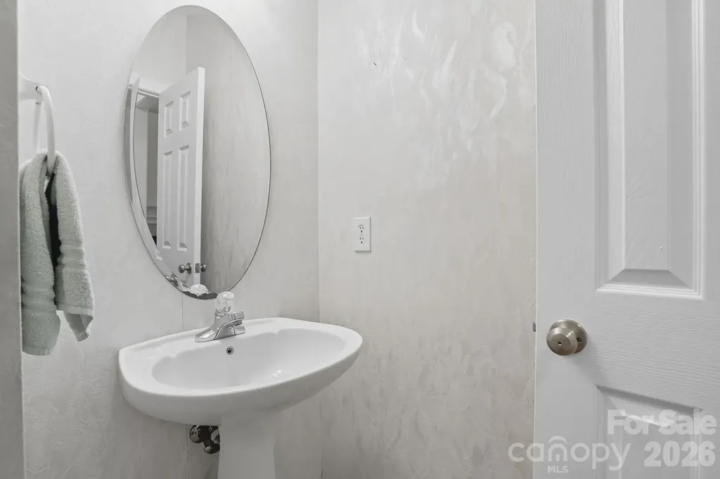 8016 Painted Pony Court Charlotte NC 28269