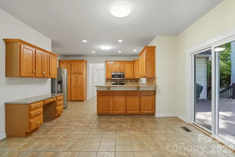 8016 Painted Pony Court Charlotte NC 28269