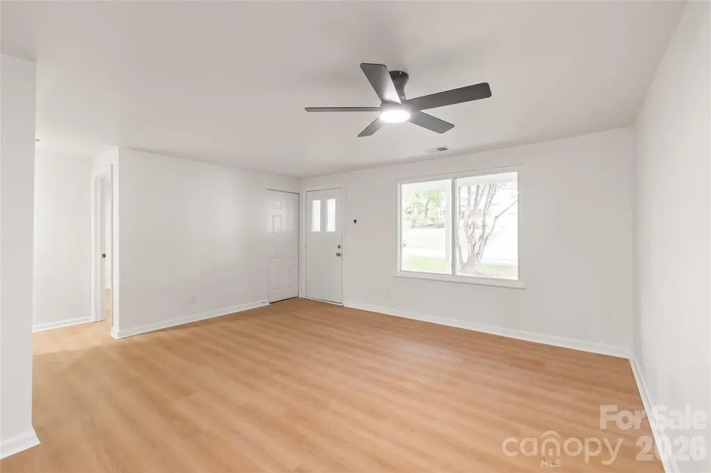 8412 Strider Drive Charlotte NC 28212