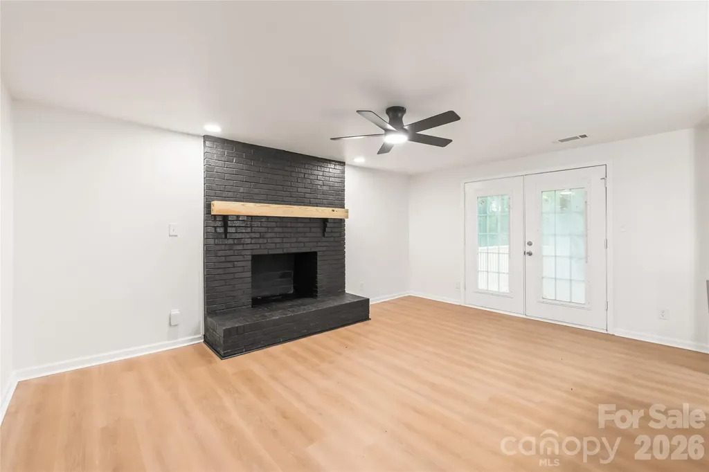 8412 Strider Drive Charlotte NC 28212