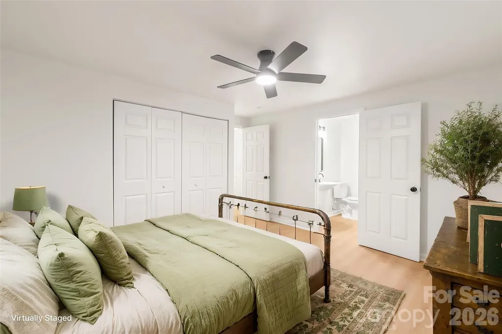 8412 Strider Drive Charlotte NC 28212