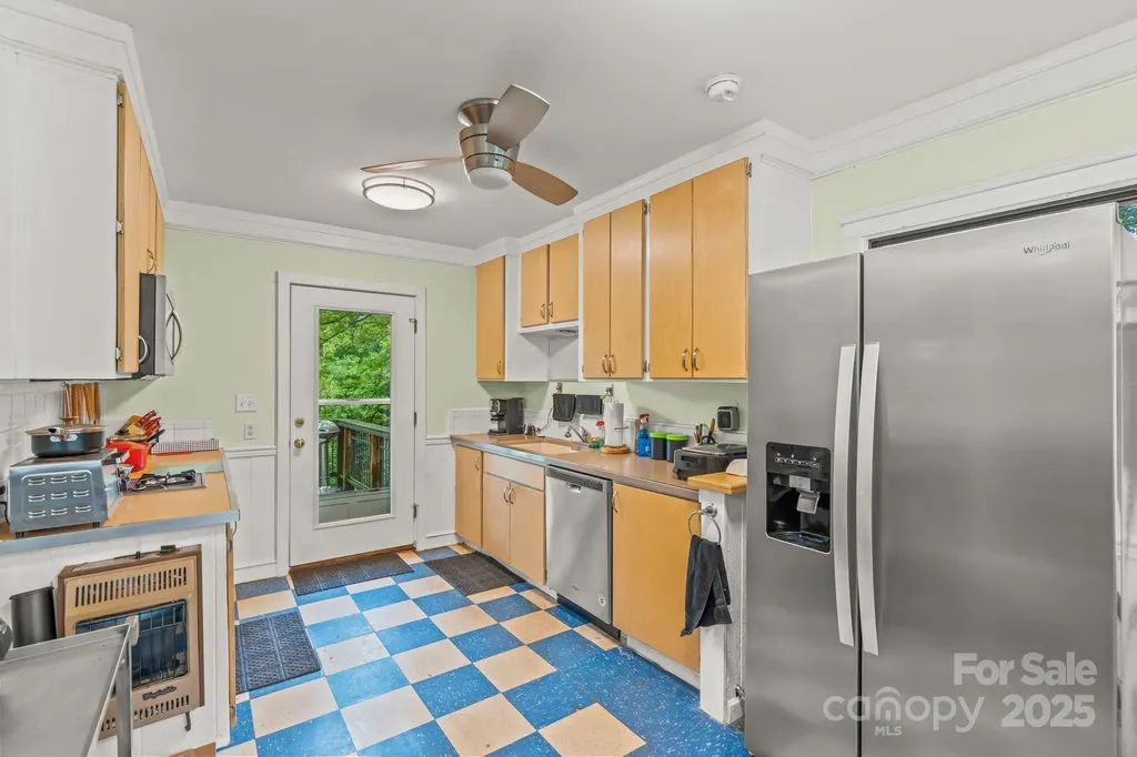 156 Brooks Street Troutman NC 28166