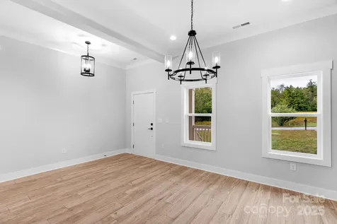 142 Crystal Heights Drive Hendersonville NC 28739