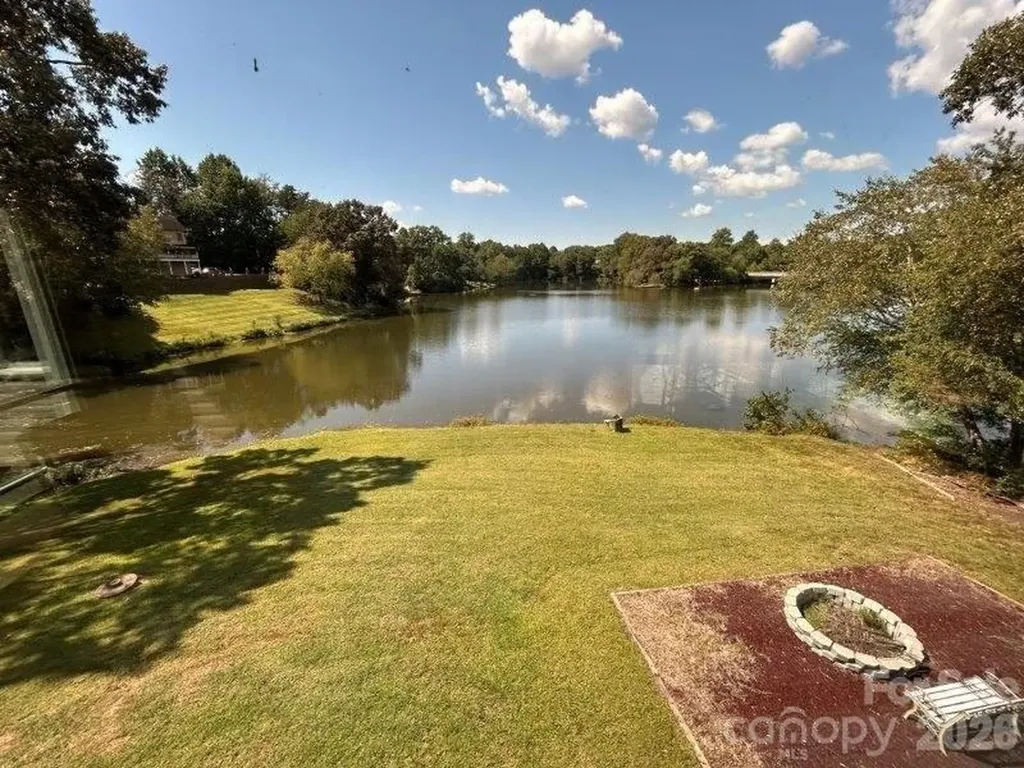 10 Riverview Circle Granite Falls NC 28630