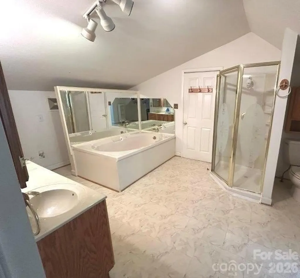 10 Riverview Circle Granite Falls NC 28630