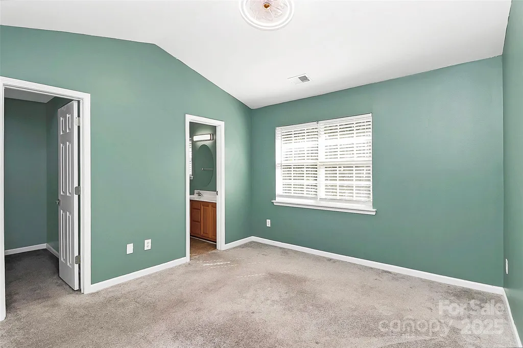 10549 Yellow Rose Lane Charlotte NC 28269
