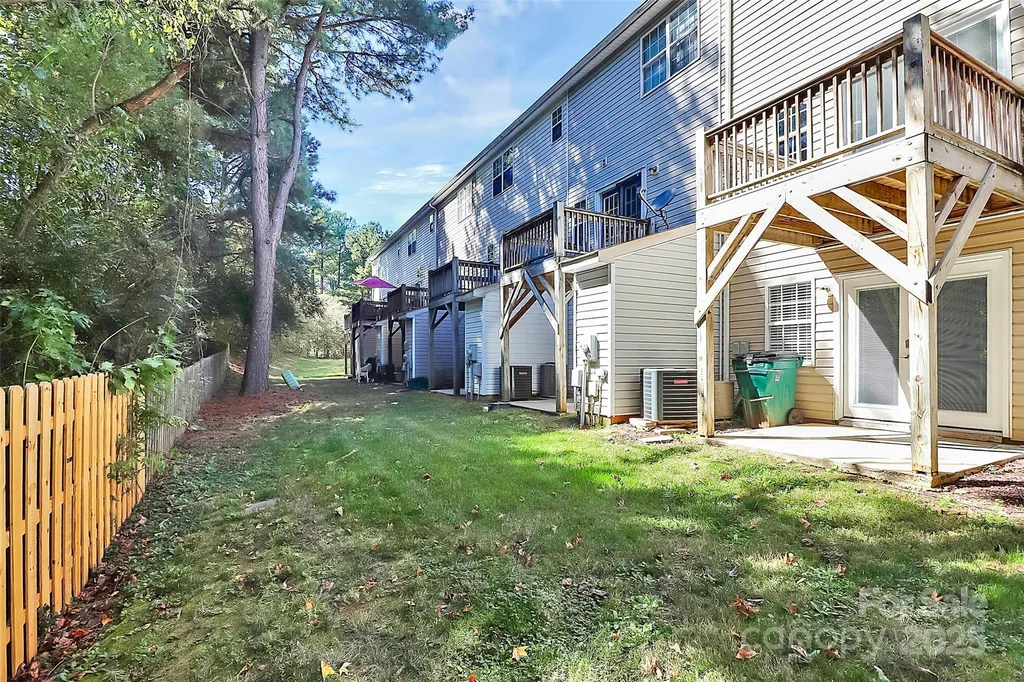 10549 Yellow Rose Lane Charlotte NC 28269