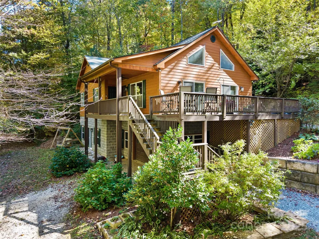 Zirconia NC, 1308 Bell Mountain Road