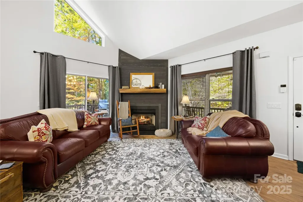 1308 Bell Mountain Road Zirconia NC 28790