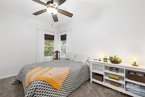 1308 Bell Mountain Road Zirconia NC 28790