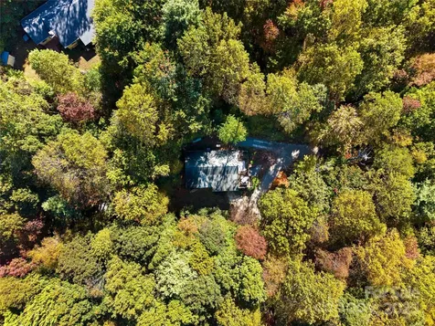 1308 Bell Mountain Road Zirconia NC 28790
