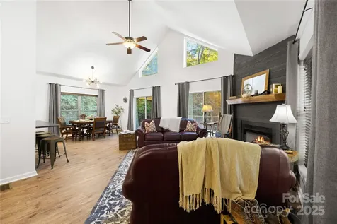 1308 Bell Mountain Road Zirconia NC 28790