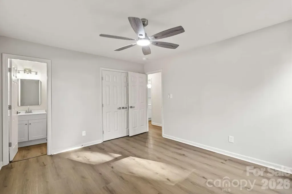 6134 Mayridge Drive Charlotte NC 28215