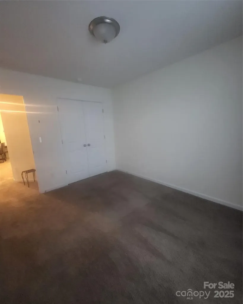 2823 Aubrey Street Monroe NC 28110