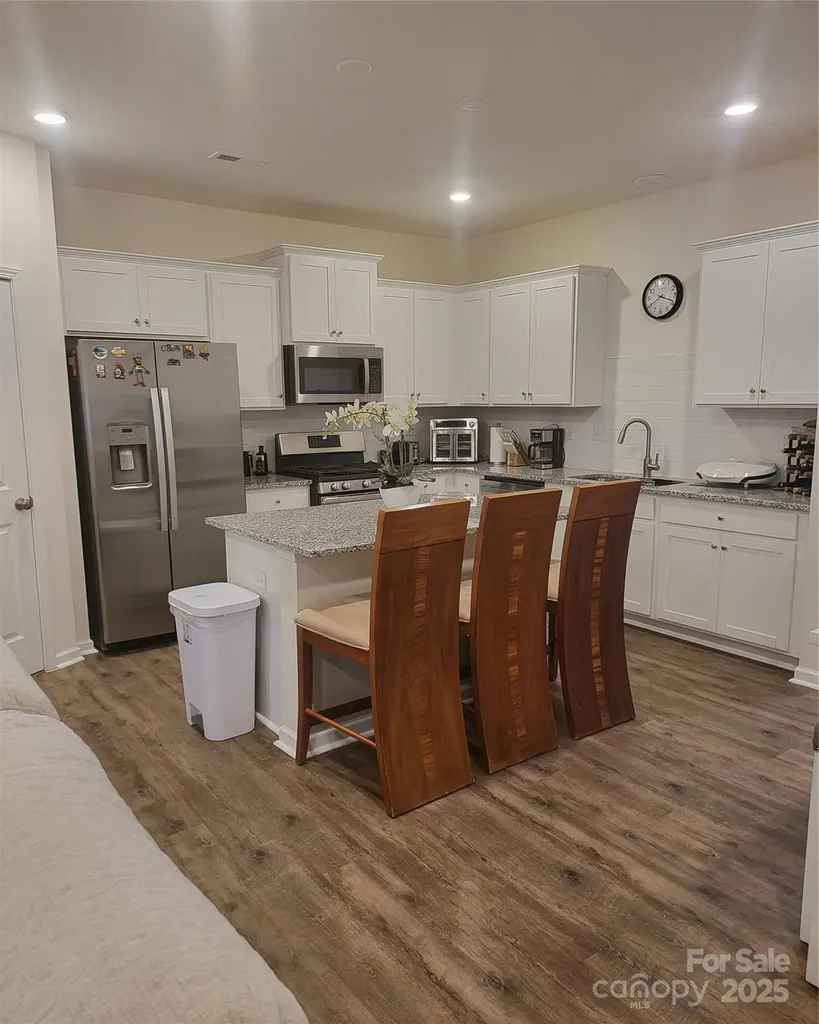 2823 Aubrey Street Monroe NC 28110