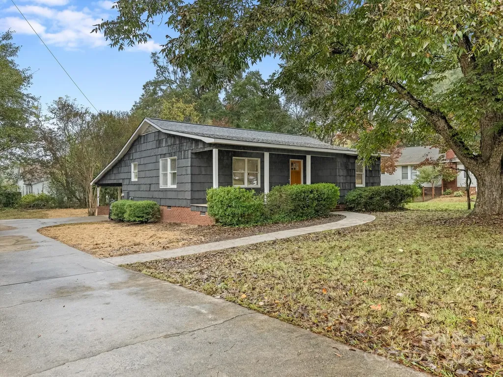 80 Pounds Avenue SW Concord NC 28025