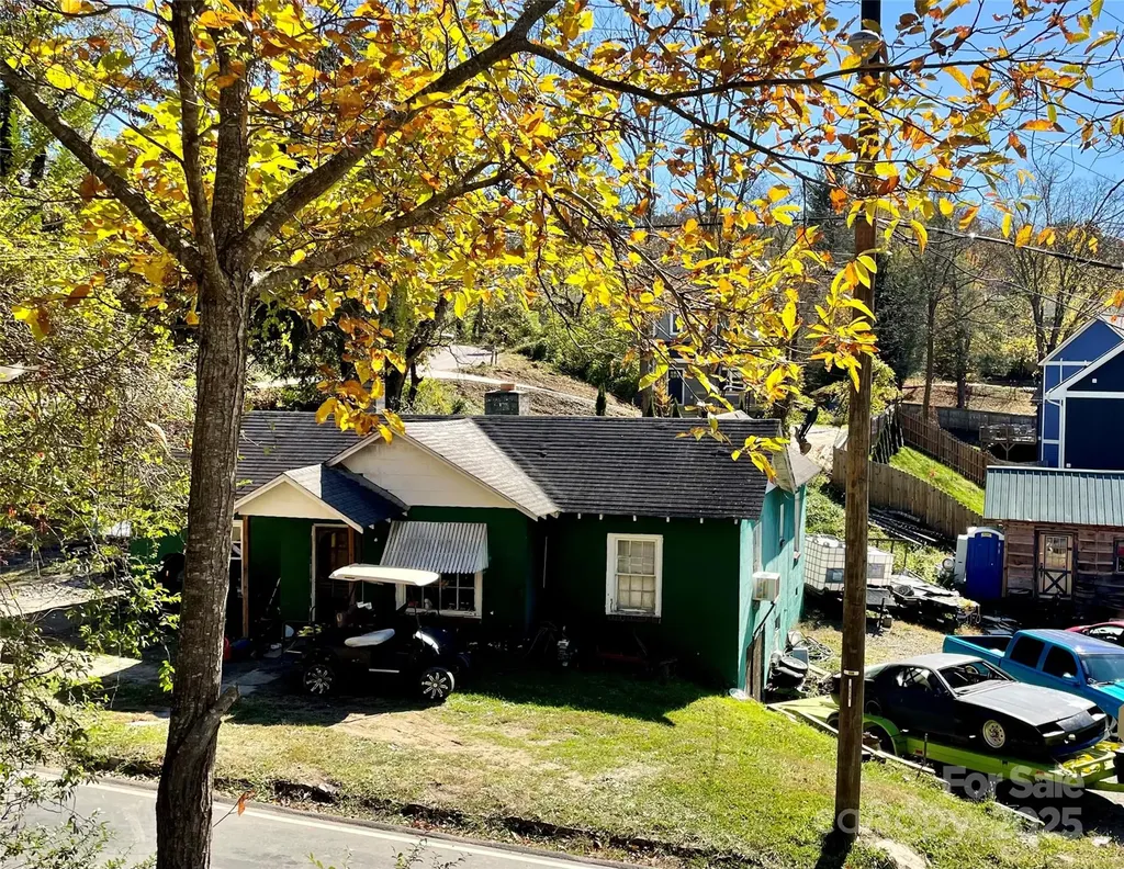 130 Lookout Road Asheville NC 28804