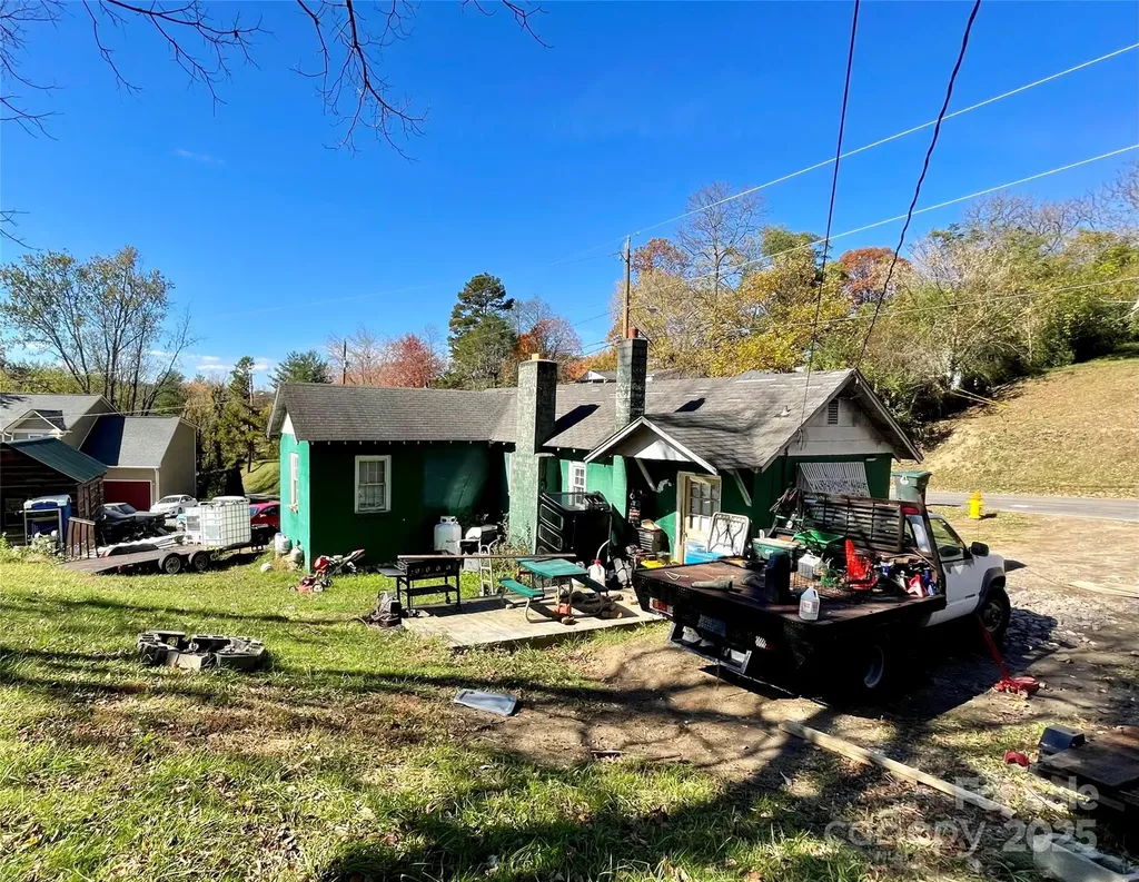 130 Lookout Road Asheville NC 28804
