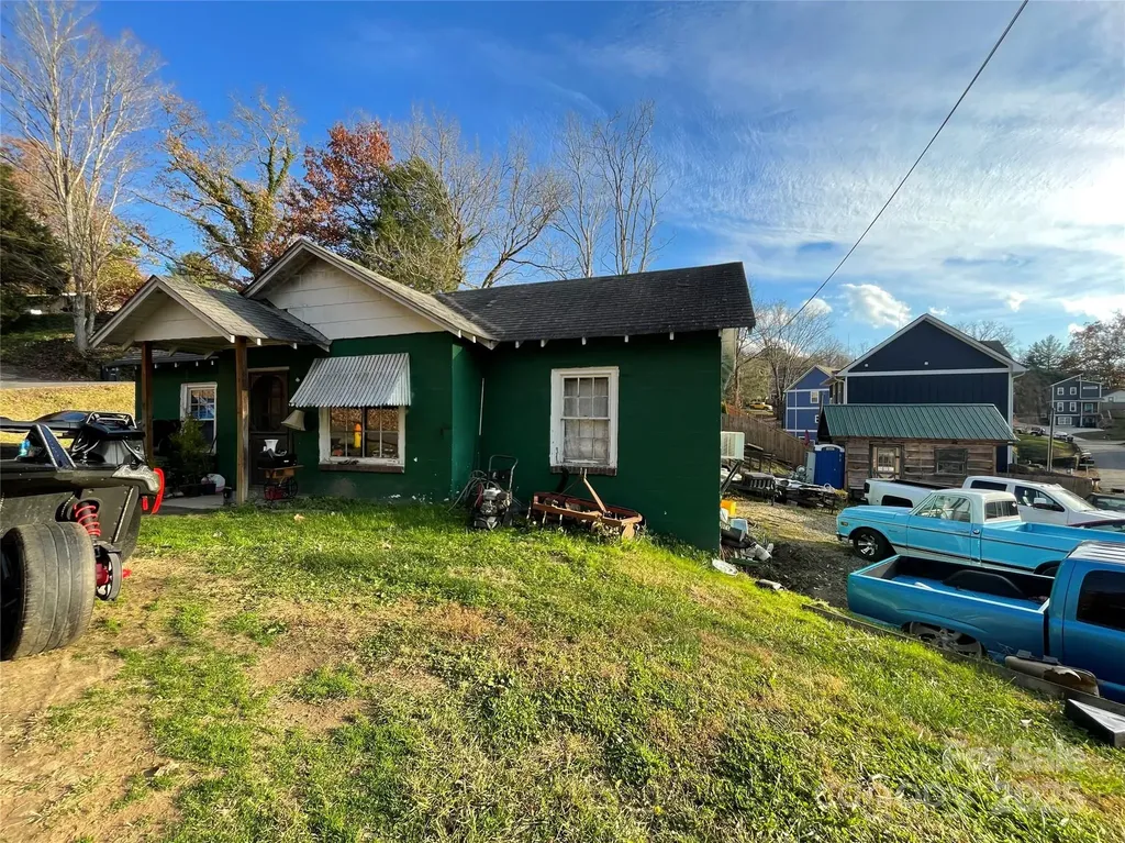 130 Lookout Road Asheville NC 28804