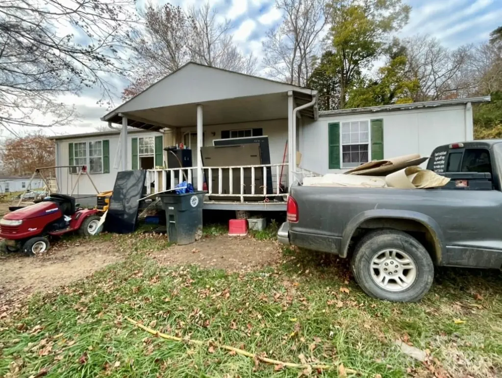 131 Lookout Road Asheville NC 28804