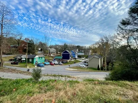 131 Lookout Road Asheville NC 28804