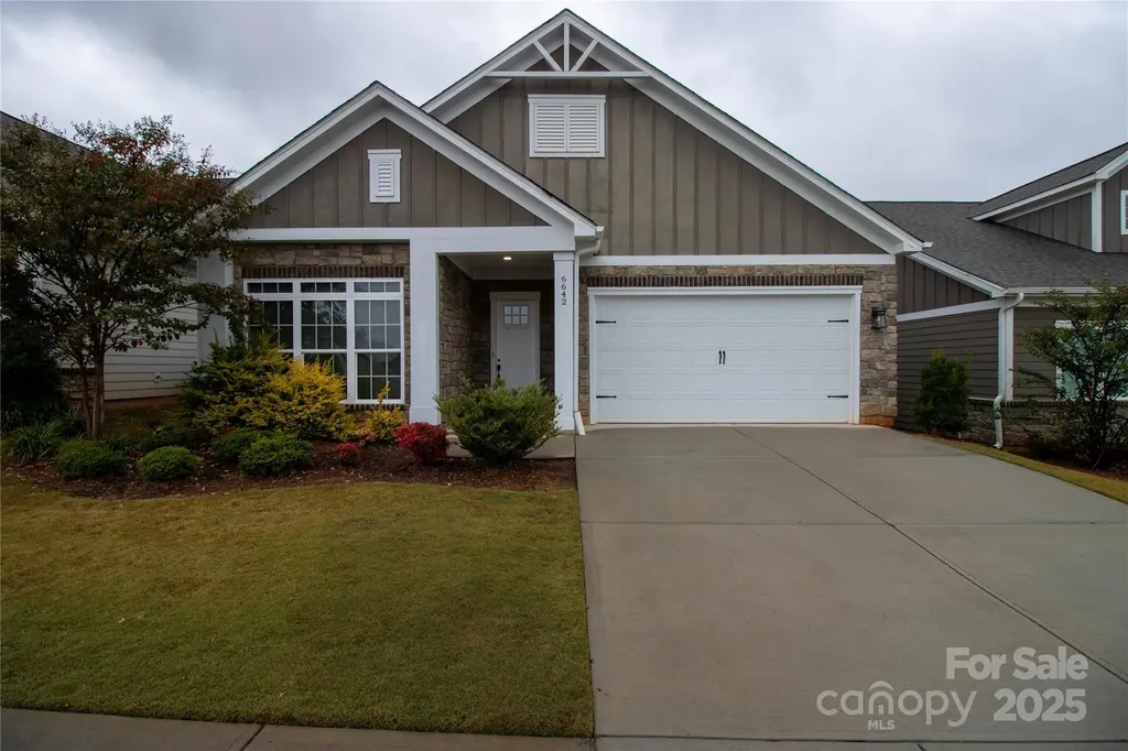 6642 Star Drive Sherrills Ford NC 28673