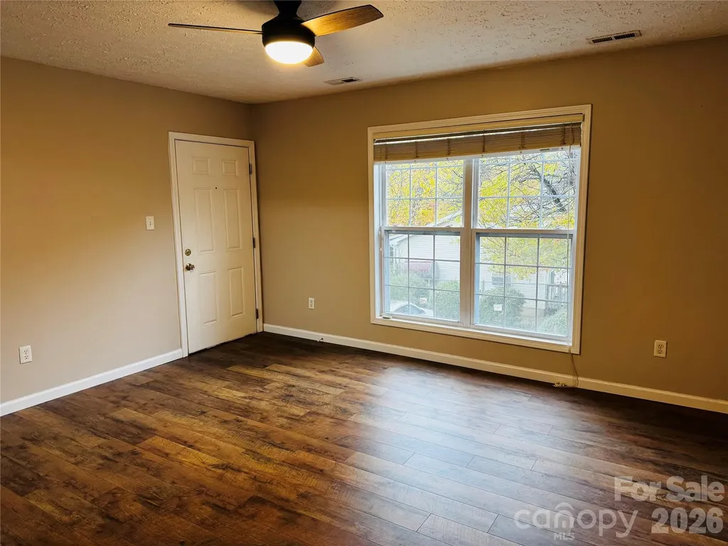 237 Camelot Drive Waynesville NC 28786