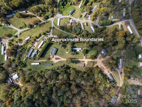 17 Hat Creek Drive Asheville NC 28806