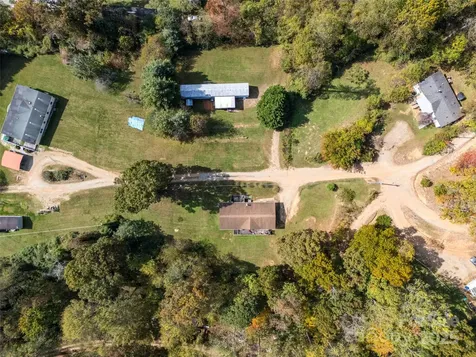 17 Hat Creek Drive Asheville NC 28806