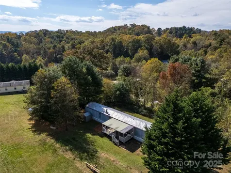 17 Hat Creek Drive Asheville NC 28806