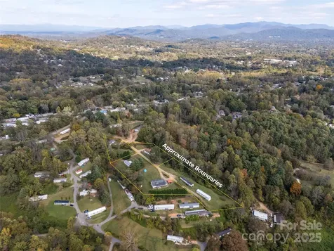 17 Hat Creek Drive Asheville NC 28806