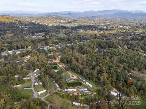 17 Hat Creek Drive Asheville NC 28806