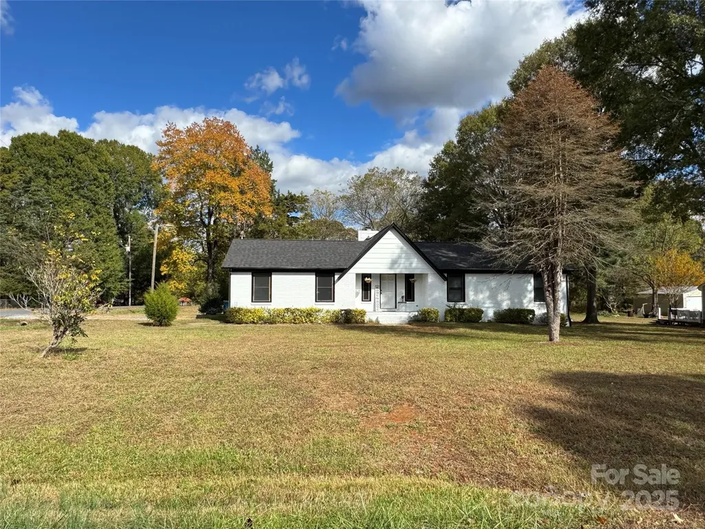 425 Acorn Oaks Drive Salisbury NC 28146