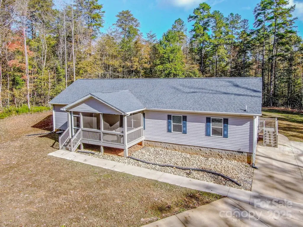 4901 Chapel Grove Road Gastonia NC 28052