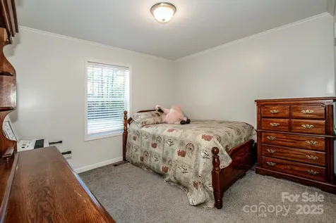4901 Chapel Grove Road Gastonia NC 28052
