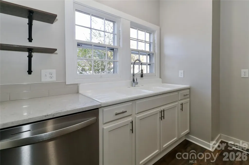 313 Dingler Avenue Mooresville NC 28115