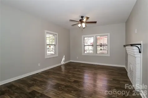 313 Dingler Avenue Mooresville NC 28115