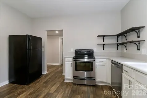 313 Dingler Avenue Mooresville NC 28115