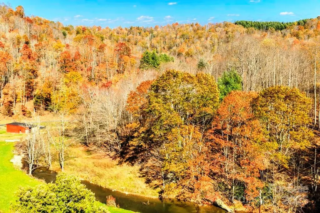Tbd E Little Horse Creek Road Lansing NC 28643