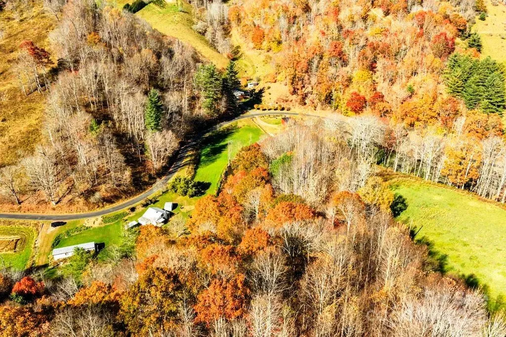Tbd E Little Horse Creek Road Lansing NC 28643