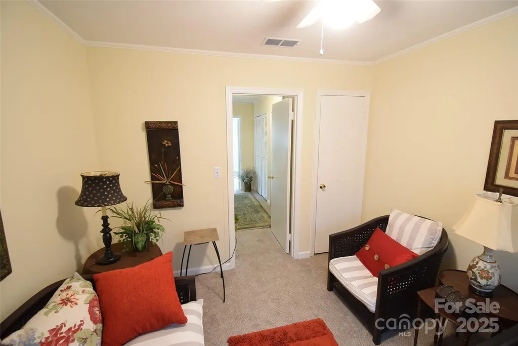 623 S New Hope Road Gastonia NC 28054