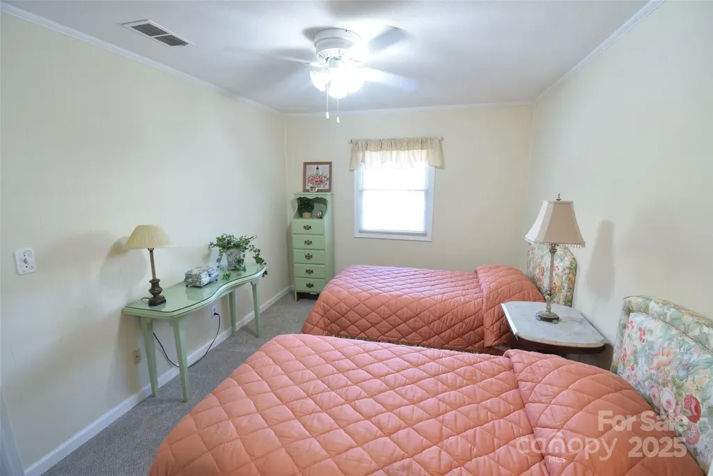 623 S New Hope Road Gastonia NC 28054