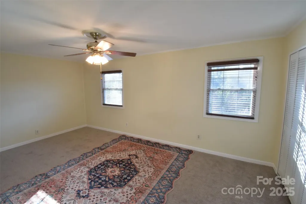 623 S New Hope Road Gastonia NC 28054