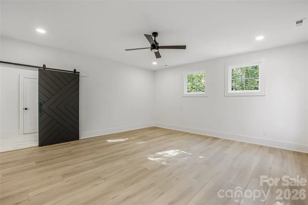 4221 Spring Street Matthews NC 28105