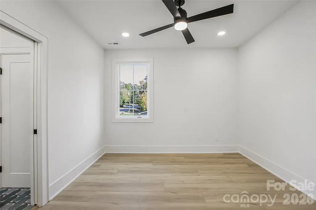 4221 Spring Street Matthews NC 28105