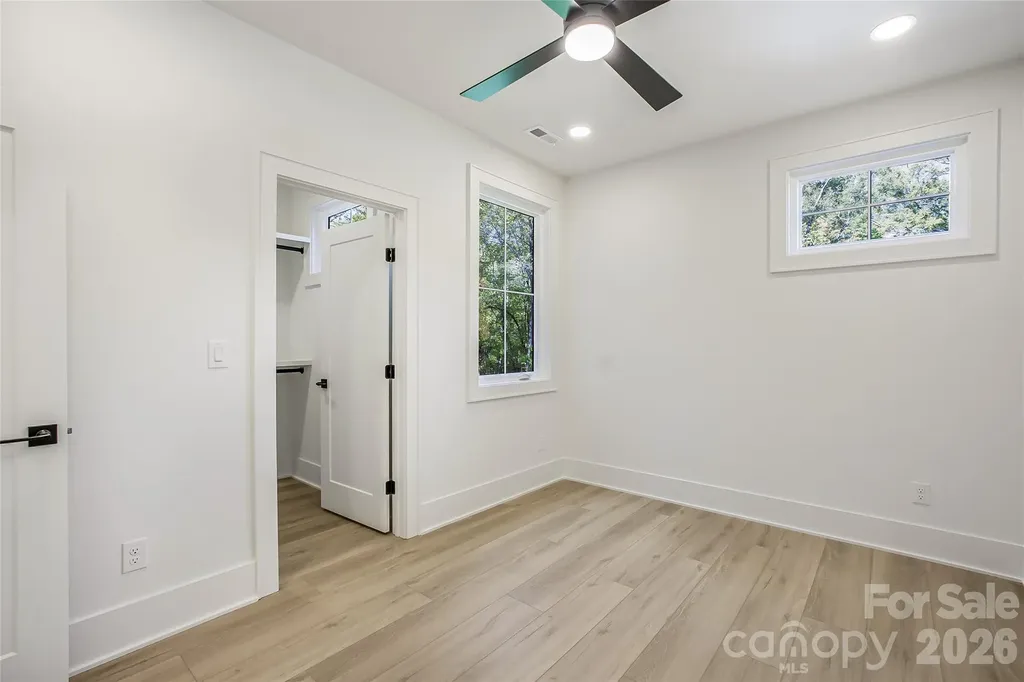 4221 Spring Street Matthews NC 28105