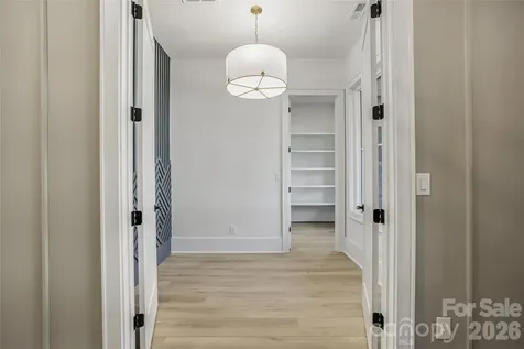 4221 Spring Street Matthews NC 28105